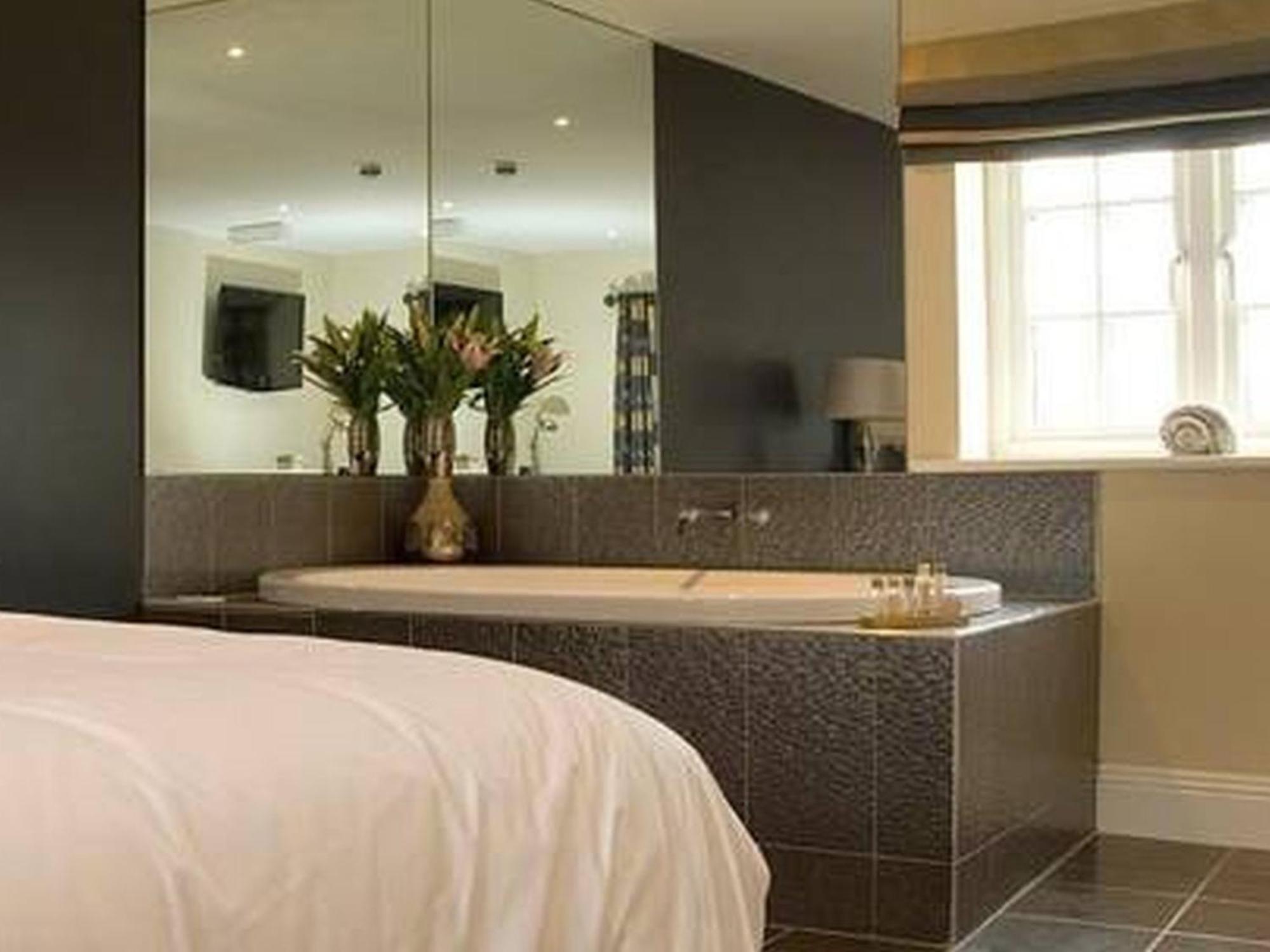 The Keep Boutique Hotel Yeovil Szoba fotó